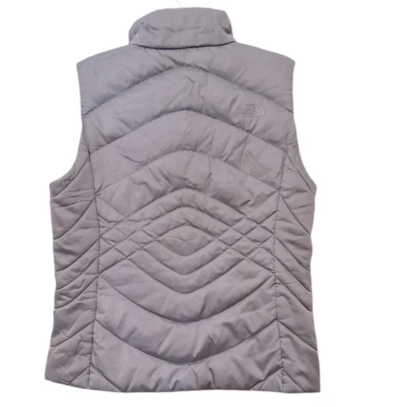 North Face NF0A2TDS Aconcagua 550 Goose Down Vest Women’s Medium Gray
B - Picture 4 of 15